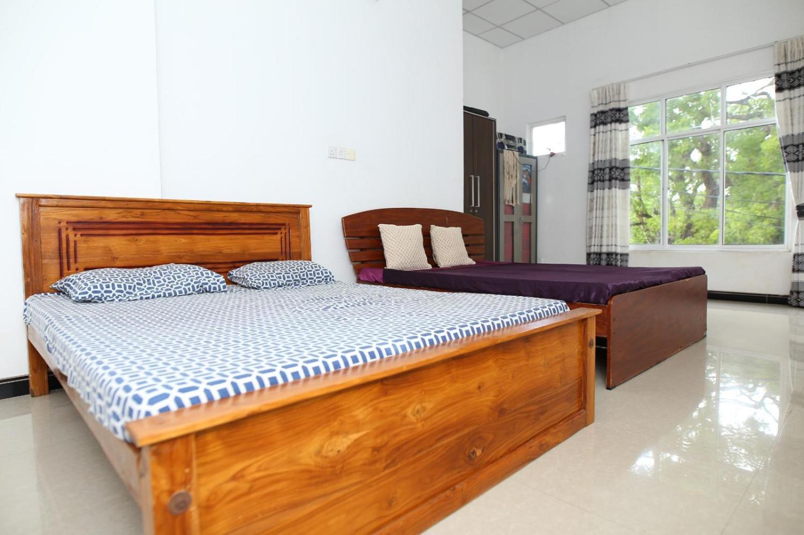 Sujee'S Guest House With Two Bed Rooms Anuradhapura Eksteriør bilde